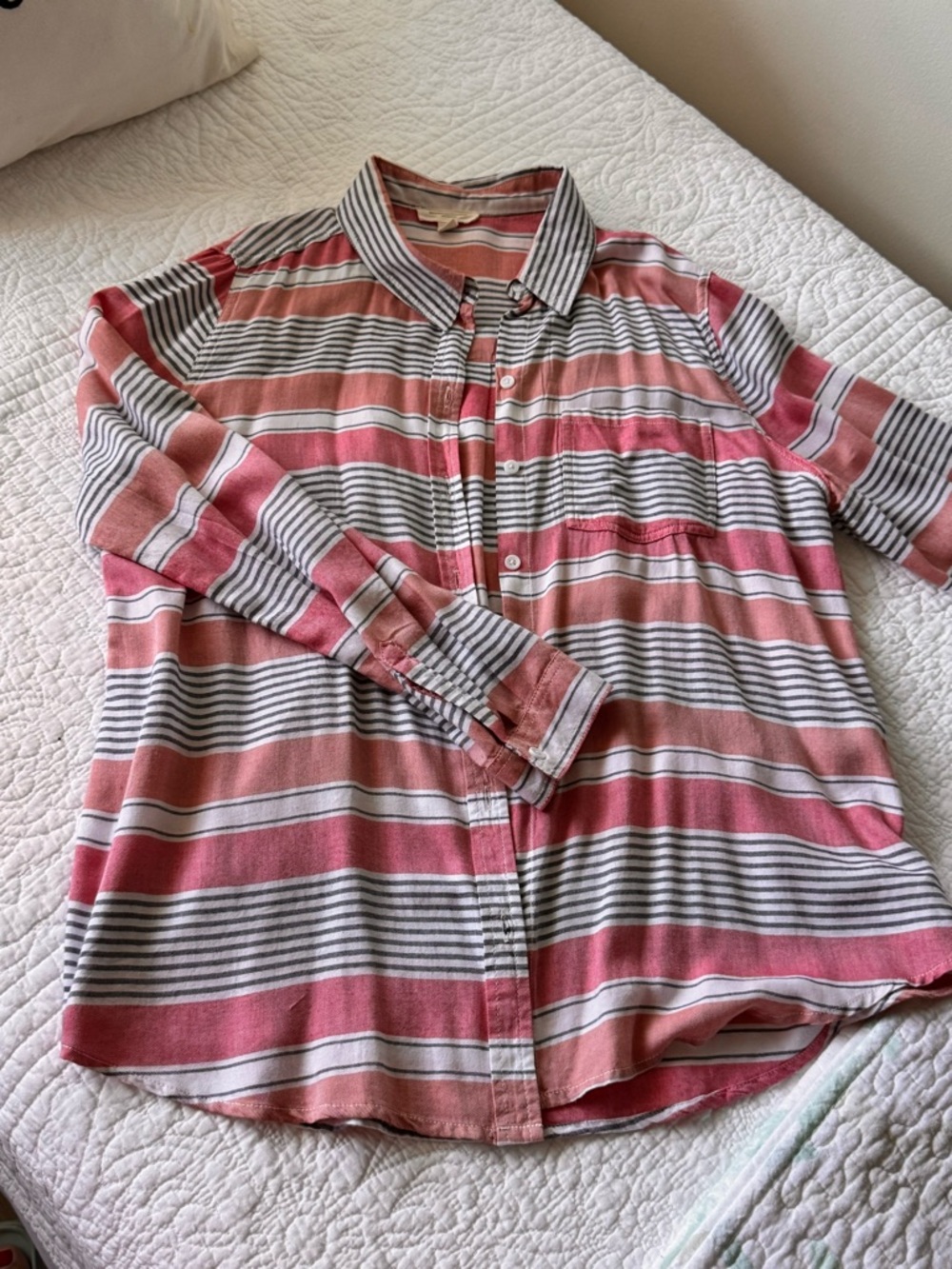 beachlunchlounge Pink and White Striped Cotton Button-Down Shirt